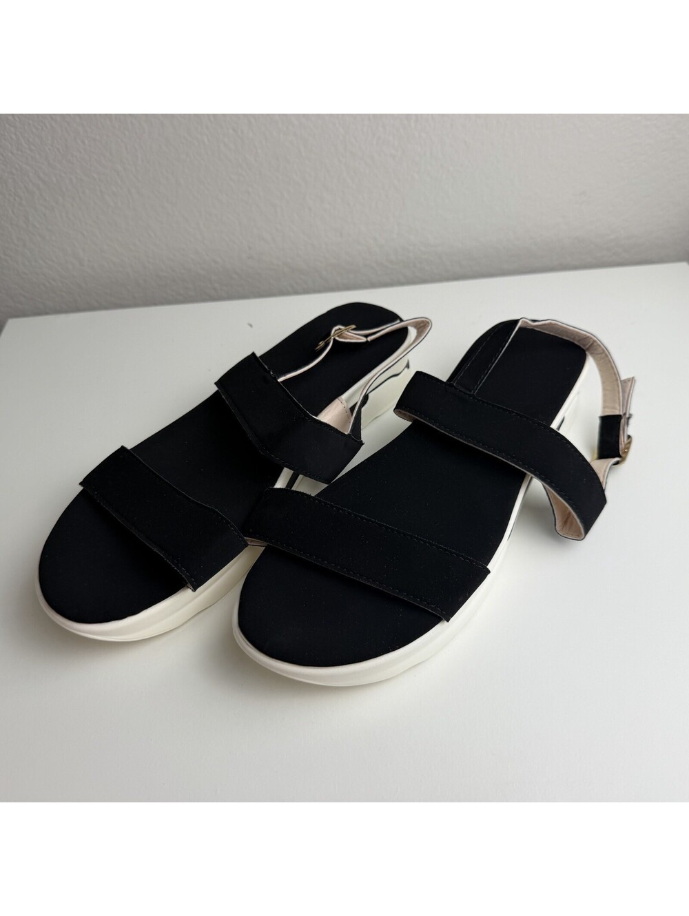 Women’s Black Platform Sport Sandals Chunky White Sole Buckle Casual Shoes